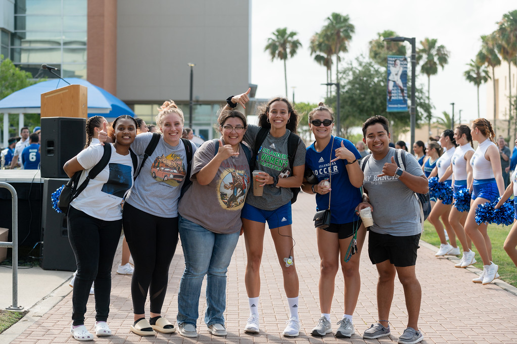 Texas A&M University Corpus Christi - UNIMATES Education