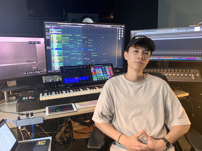 Nam sinh tốt nghiệp Full Sail University, trở thành chàng trai Việt đầu tiên làm việc tại Hans Zimmer