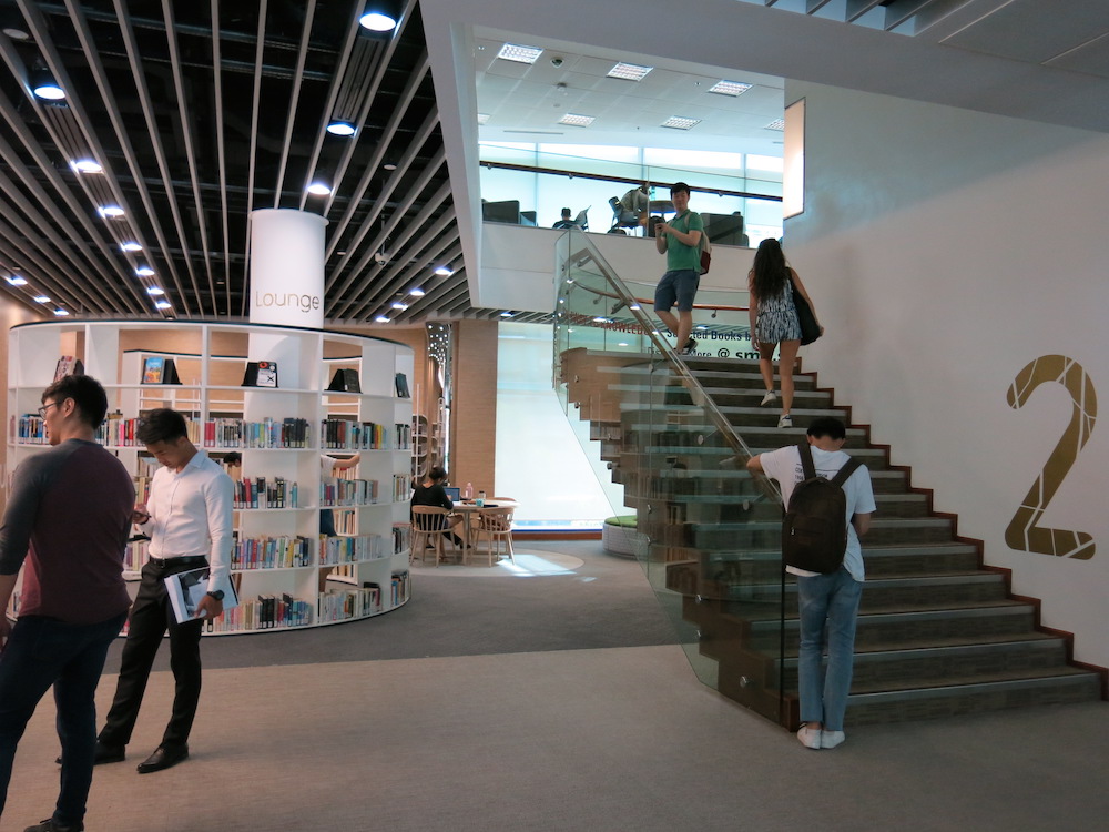 Thư viện tại Đại học Quản lý Singapore (SMU)